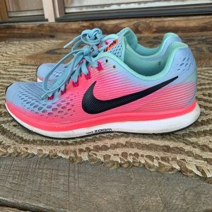 Nike Womens Air Zoom Pegasus 34 Blue Pink